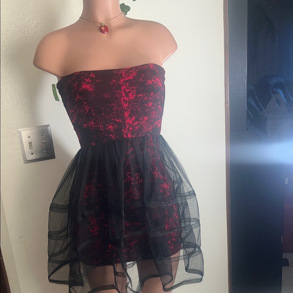 Betsey Johnson Strapless Red and Black Dress with Tulle Skirt